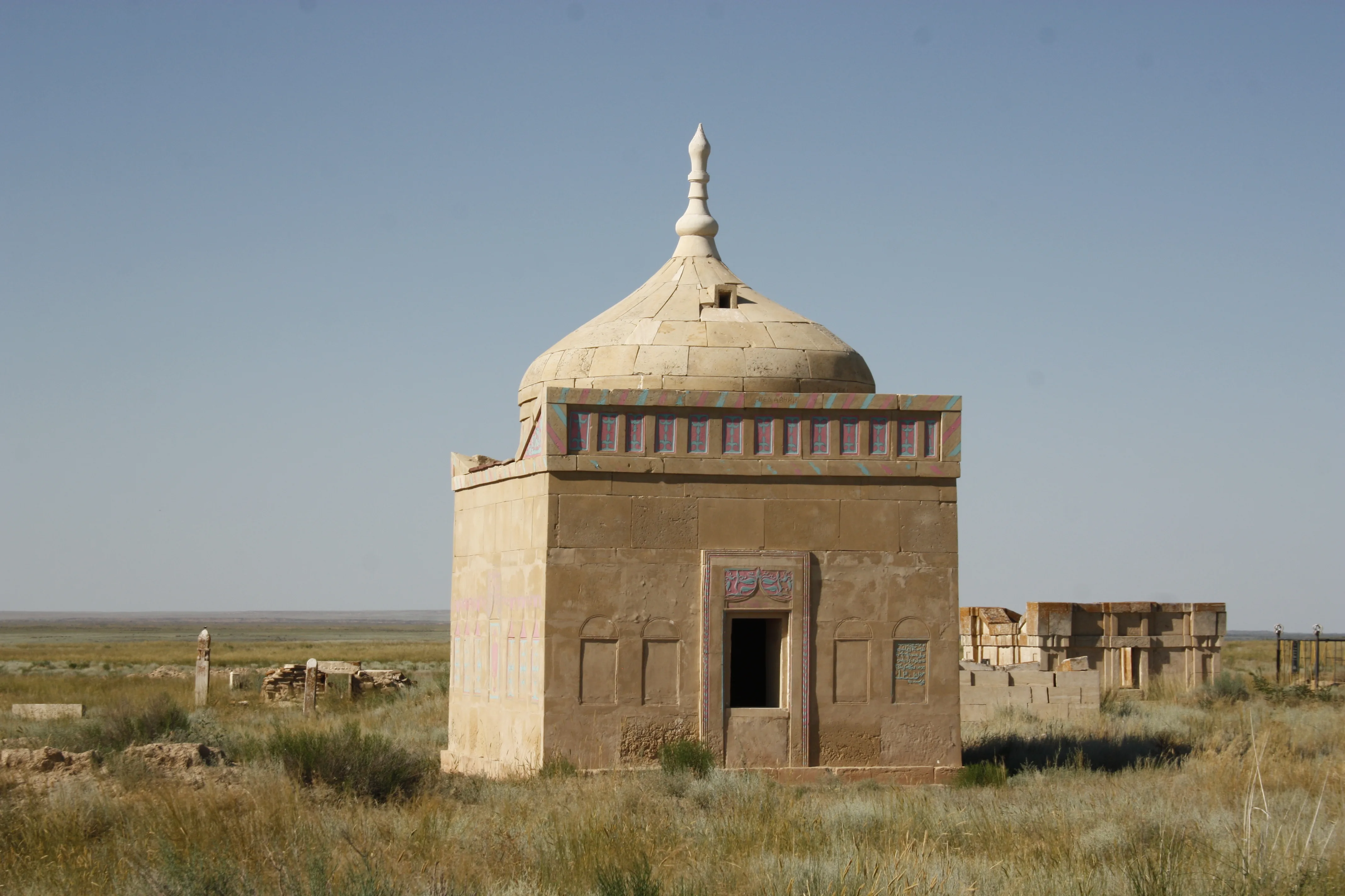 Karasakal Necropolis: Mausoleum, Saganatam, Qulpytas, and Small Architectural Forms