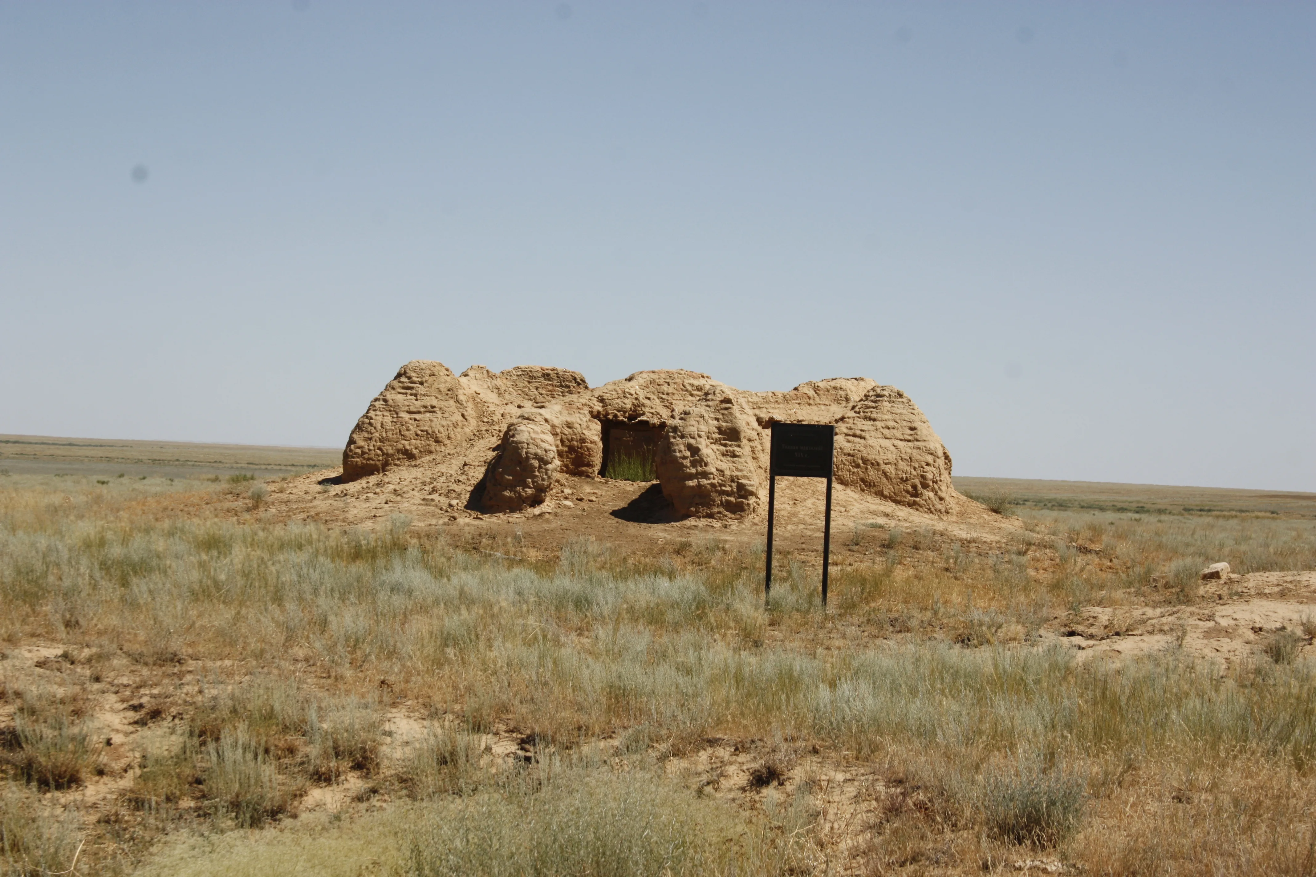 Tokpan Mausoleum