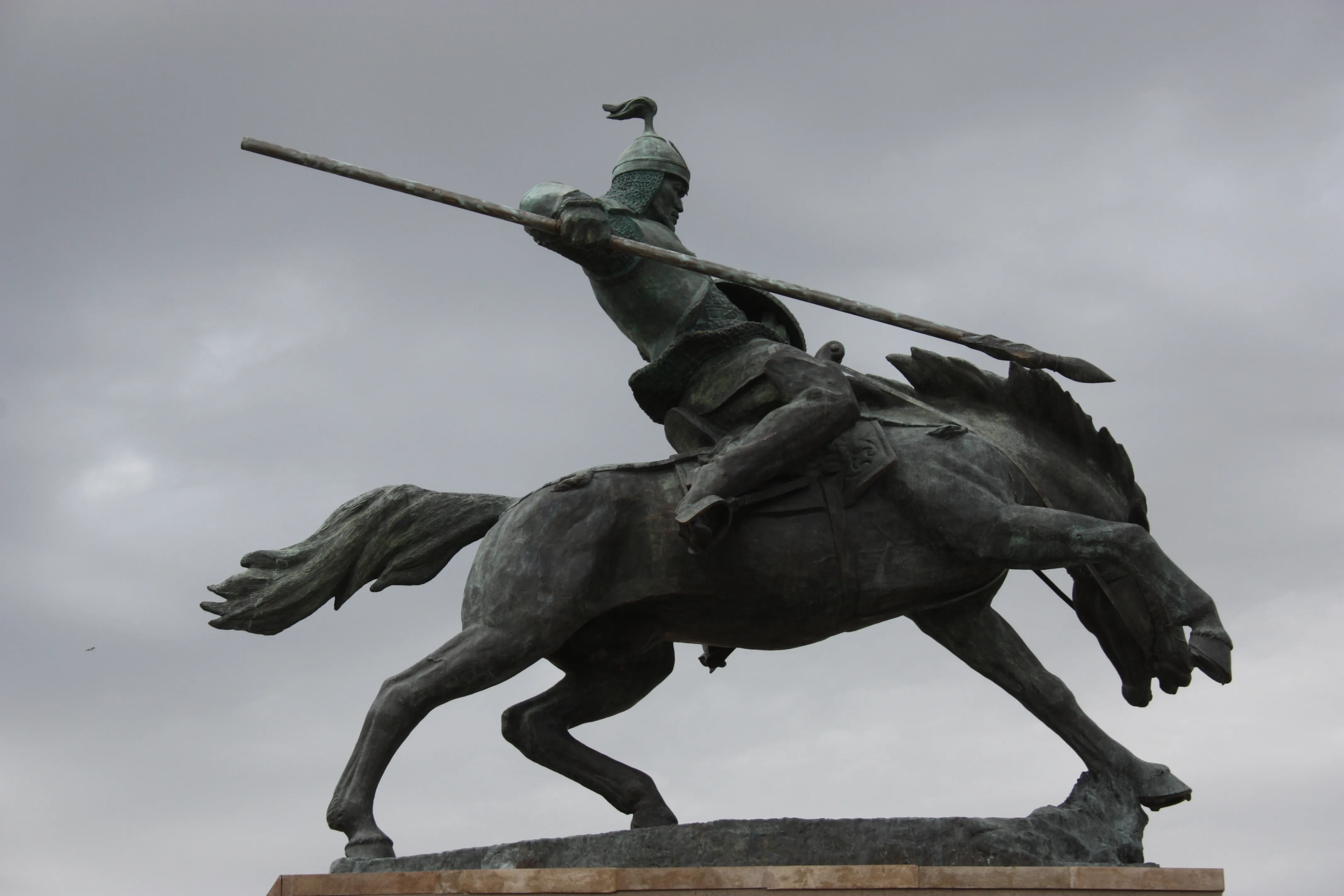 Monument to Yeset Batyr Kokiuly